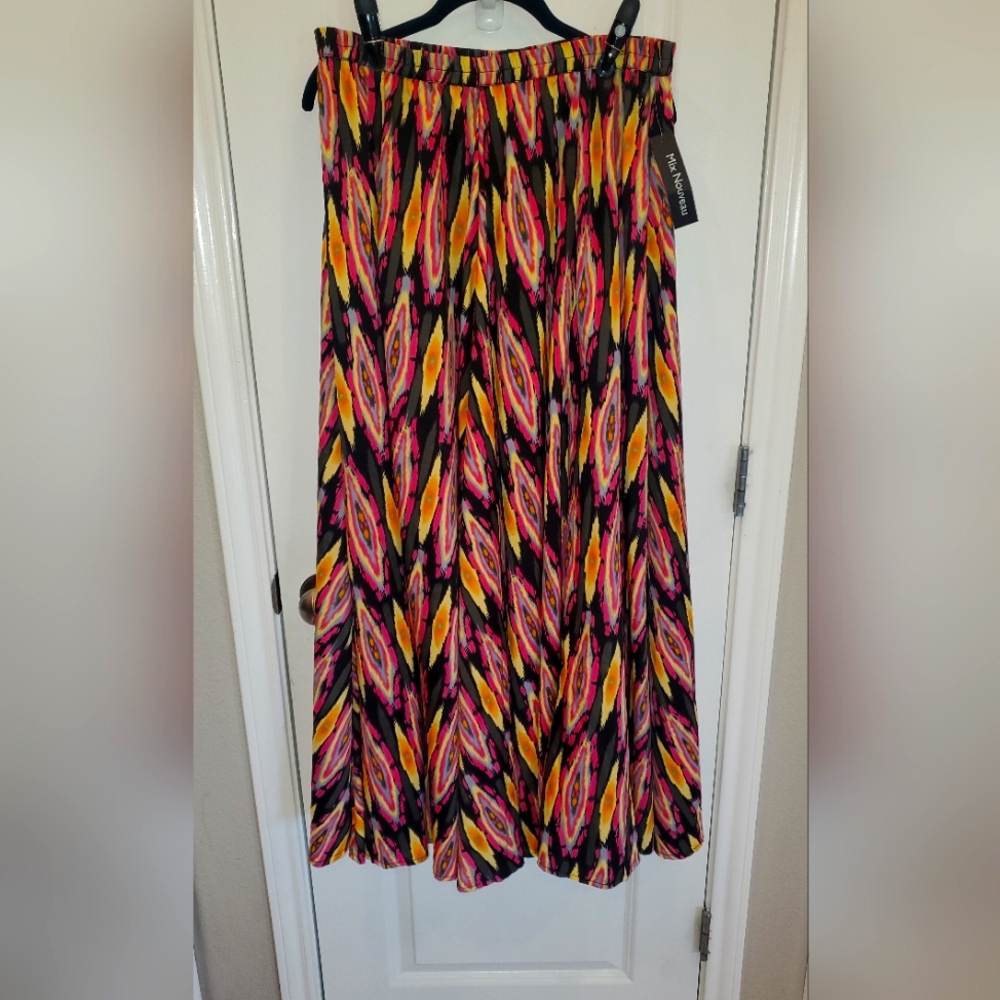 NWT Mix Nouveau Full Swing Maxi Skirt, Women's size Large, Colorful Skirt